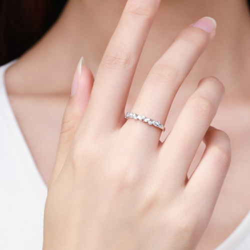 Anillo Gotas de Cristales de Circonita en Plata 925