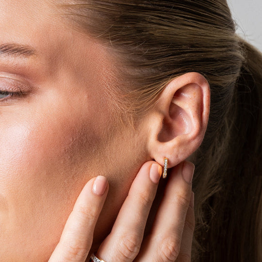 Pendientes Mini Aro Chapados en Oro de 18K